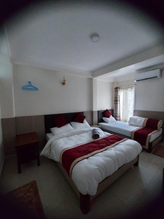 Om Bramha Hotel Kathmandu Luaran gambar
