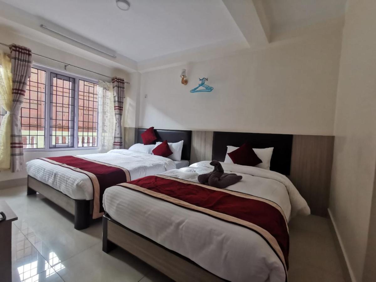 Om Bramha Hotel Kathmandu Luaran gambar